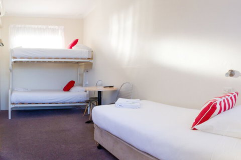 Bathurst Explorers Motel - Taree Accommodation 5