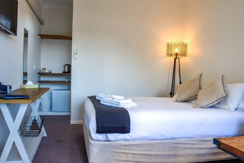 Bathurst Explorers Motel - Taree Accommodation 6