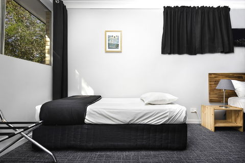 Bald Hills Motel - Taree Accommodation 5