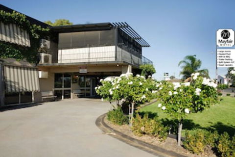 Mayfair Motel - Taree Accommodation 0