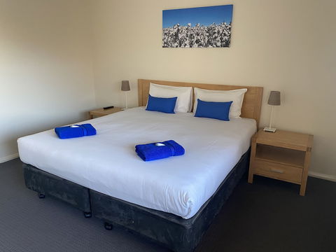 Bishop's Lodge Motor Inn - Taree Accommodation 5