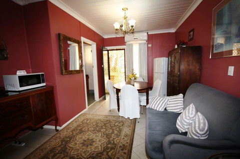 Bourke Riverside Motel - Taree Accommodation 5