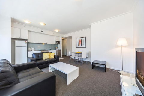 Astra Apartments Sydney Kent Street - Taree Accommodation 1