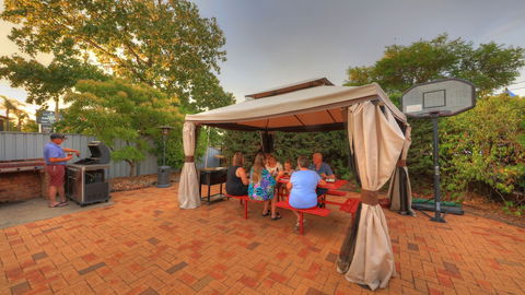 Shearing Shed Motor Inn - Taree Accommodation 0