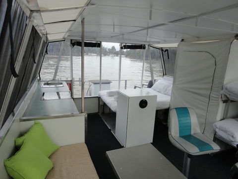 Tasman Holiday Parks - Moama On The Murray - Taree Accommodation 6