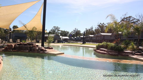 Tasman Holiday Parks - Moama On The Murray - Taree Accommodation 1