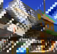 The Entrance Backpackers - Hostel - Taree Accommodation