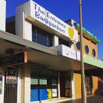 The Entrance Backpackers - Hostel - Taree Accommodation 0