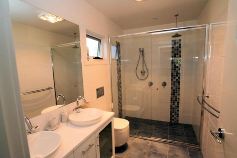 Bridport Holiday Rental - Taree Accommodation 4