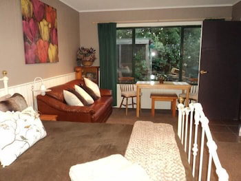 Forest Lodge Chalets - Taree Accommodation 5