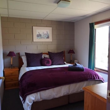 Forest Lodge Chalets - Taree Accommodation 2