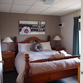 Forest Lodge Chalets - Taree Accommodation 3