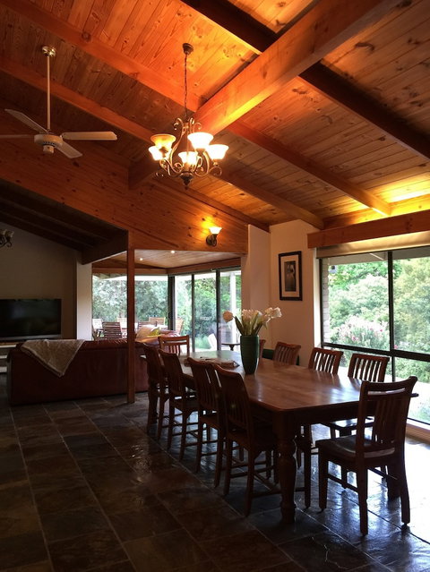 Forest Lodge Chalets - Taree Accommodation 6