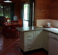 Aysgarth Cottage - Taree Accommodation