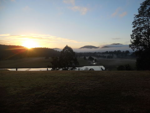 Yabbaloumba Retreat - Taree Accommodation 1