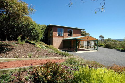 Johanna Green - Taree Accommodation 1