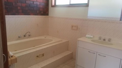 Wentworth Club Motel - Taree Accommodation 4
