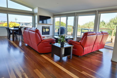 Tides Apartments - Taree Accommodation 5