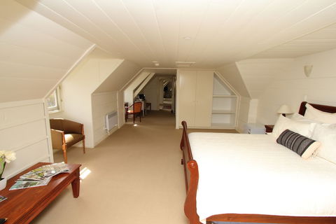 Fitzroy Inn Historic Retreat - Taree Accommodation 2