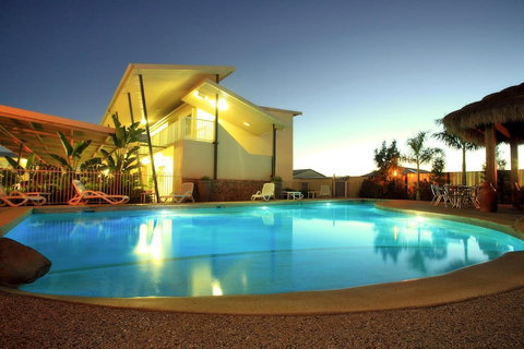 Mayfair Motel Emerald - Taree Accommodation 4