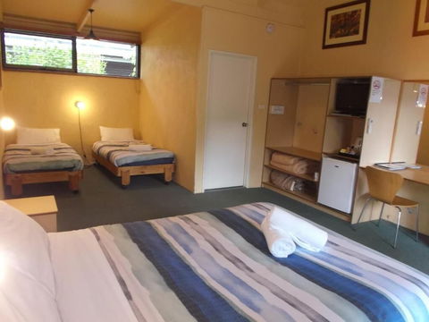 Harrietville Hotel Motel - Taree Accommodation 3