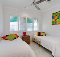 Azure Waters - Taree Accommodation