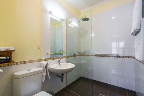 Ashdowns Of Dover B&B - Taree Accommodation 4