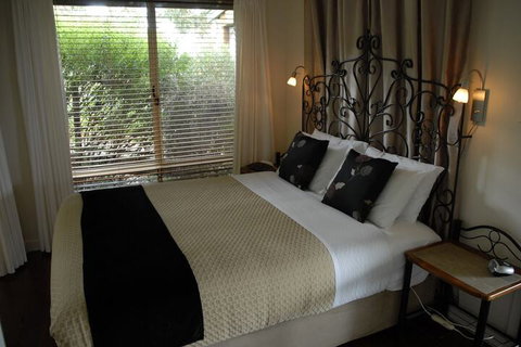 Celestine Retreat - Taree Accommodation 6