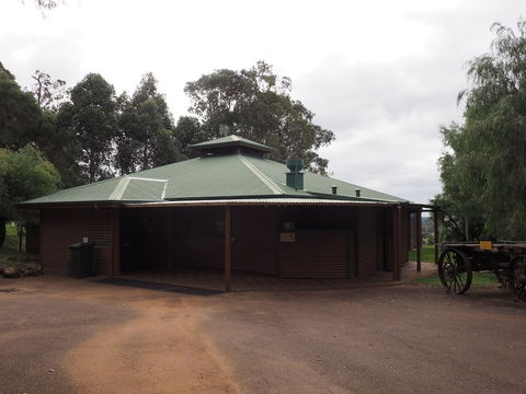 Augusta Sheoak Chalets - Taree Accommodation 0