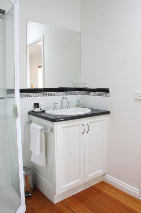 Beechwood Apartment - Taree Accommodation 6