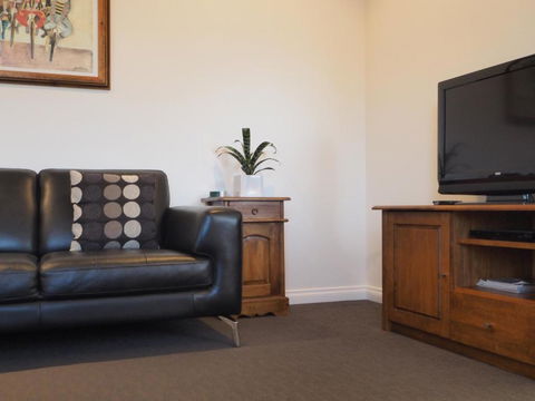 Beechwood Apartment - Taree Accommodation 1
