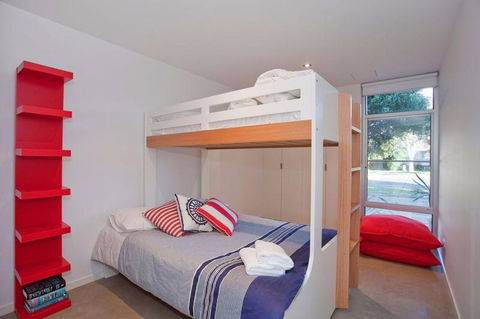 Whitewater Apartments - Taree Accommodation 2