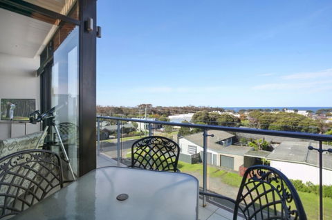 Whitewater Apartments - Taree Accommodation 0