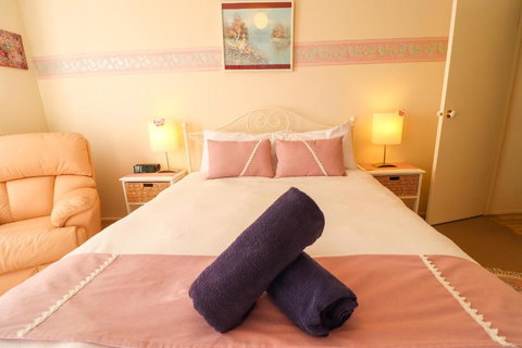 Bromyard Cottage - Taree Accommodation 6