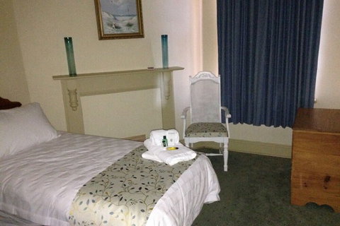 Acacia Bed & Breakfast - Taree Accommodation 6