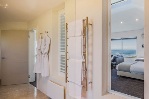 Saltwater Sunrise - Taree Accommodation 6