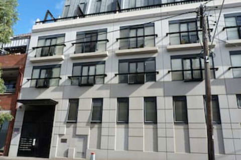 Australian Home Away At Market Square Melbourne - Taree Accommodation 0