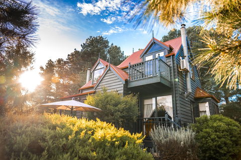 Bells Estate Great Ocean Road Cottages - Taree Accommodation 2