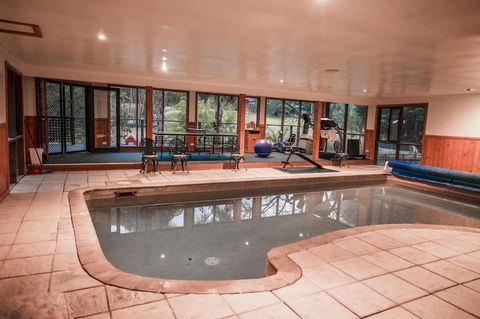 Bells Estate Great Ocean Road Cottages - Taree Accommodation 3