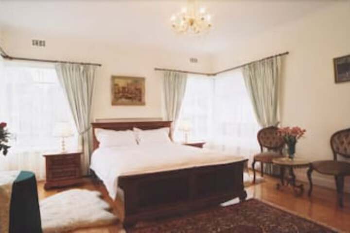 Blackburn VIC Taree Accommodation
