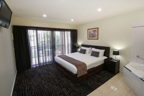 Aquarius Apartments And Cabins - Taree Accommodation 5