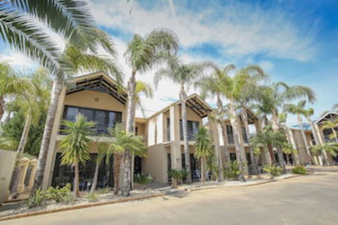 Aquarius Apartments And Cabins - Taree Accommodation 0