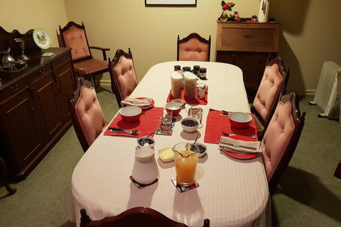 Karingal Homestead B & B - Taree Accommodation 2