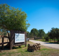 Mansfield Country Resort - Taree Accommodation