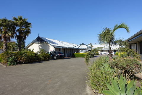 Torquay Tropicana Motel - Taree Accommodation 1