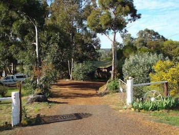 Pamela's Retreat - Taree Accommodation 0