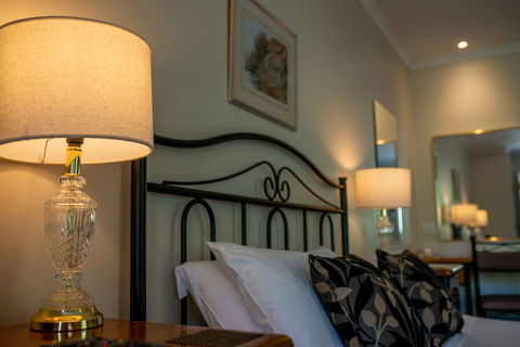 Yarra Gables - Taree Accommodation 0