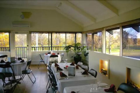 Jugiong Motor Inn - Taree Accommodation 7