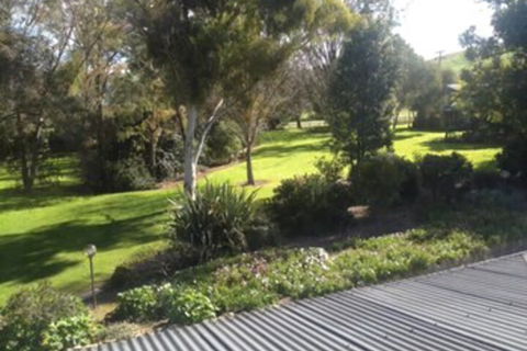 Jugiong Motor Inn - Taree Accommodation 1