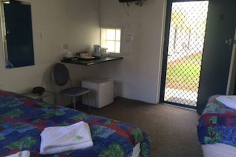 Jugiong Motor Inn - Taree Accommodation 6